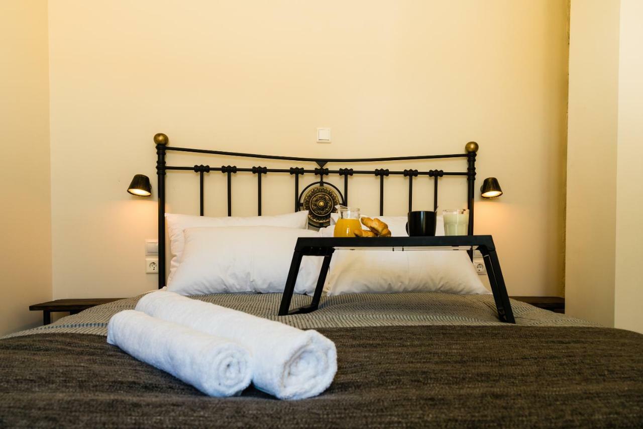 Ch Adrianou Suites アテネ エクステリア 写真