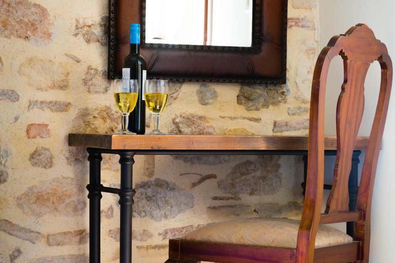 Ch Adrianou Suites アテネ エクステリア 写真